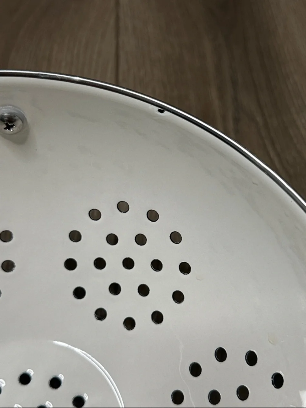 Pfaltzgraff Snow Bear Holiday Enameled Metal Colander 3 Quart‎